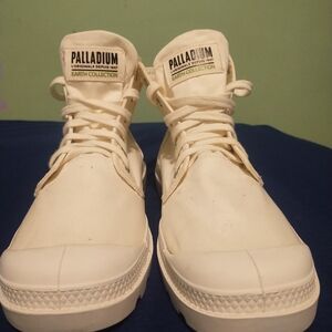 Palladium Womens  High-Top Sneakers
